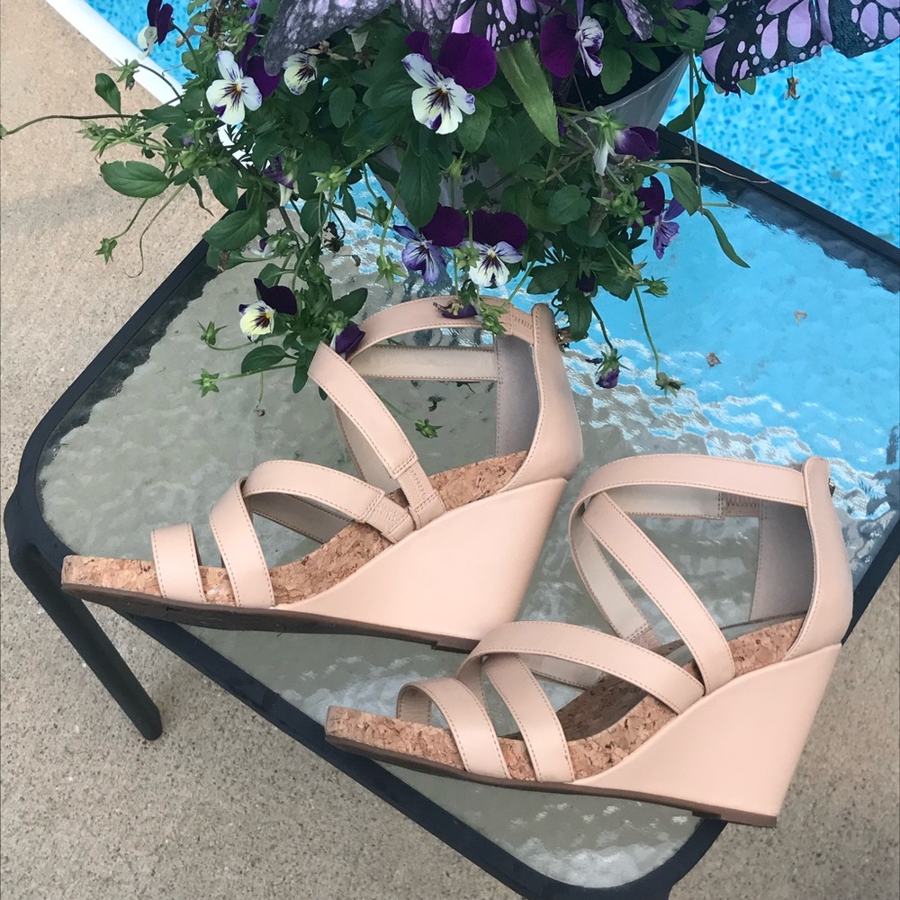 Jessica Simpson Wedge Sandals - Picture 2 of 6